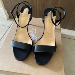 Christian louboutin Loubi Queen